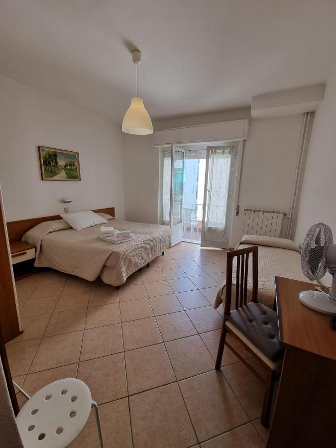 Hotel Riz Finale Ligure Kültér fotó